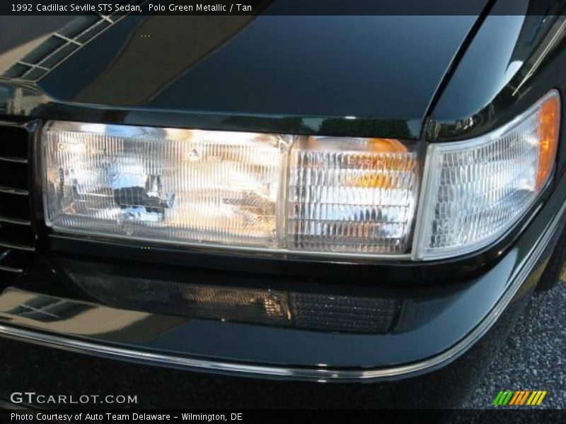 Polo Green Metallic / Tan 1992 Cadillac Seville STS Sedan