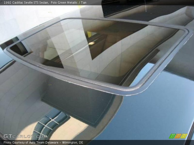 Polo Green Metallic / Tan 1992 Cadillac Seville STS Sedan