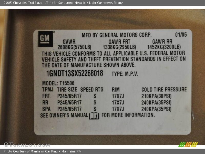 Sandstone Metallic / Light Cashmere/Ebony 2005 Chevrolet TrailBlazer LT 4x4