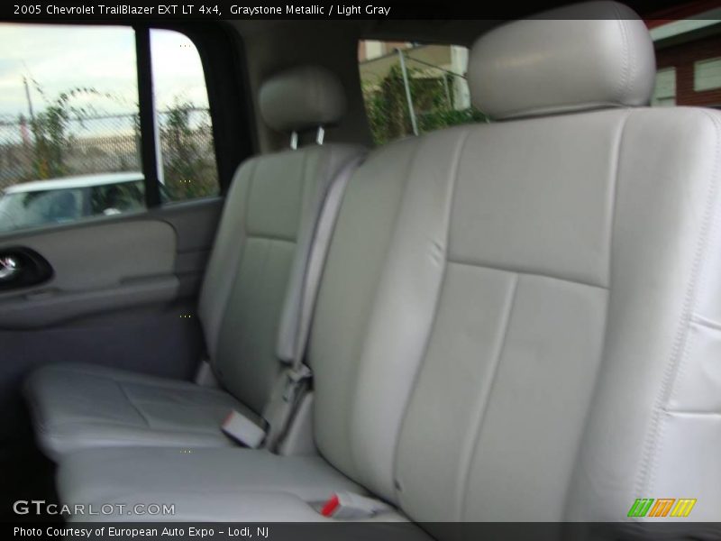 Graystone Metallic / Light Gray 2005 Chevrolet TrailBlazer EXT LT 4x4