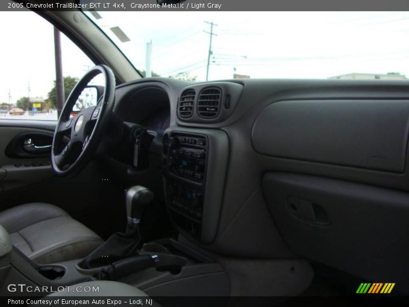 Graystone Metallic / Light Gray 2005 Chevrolet TrailBlazer EXT LT 4x4