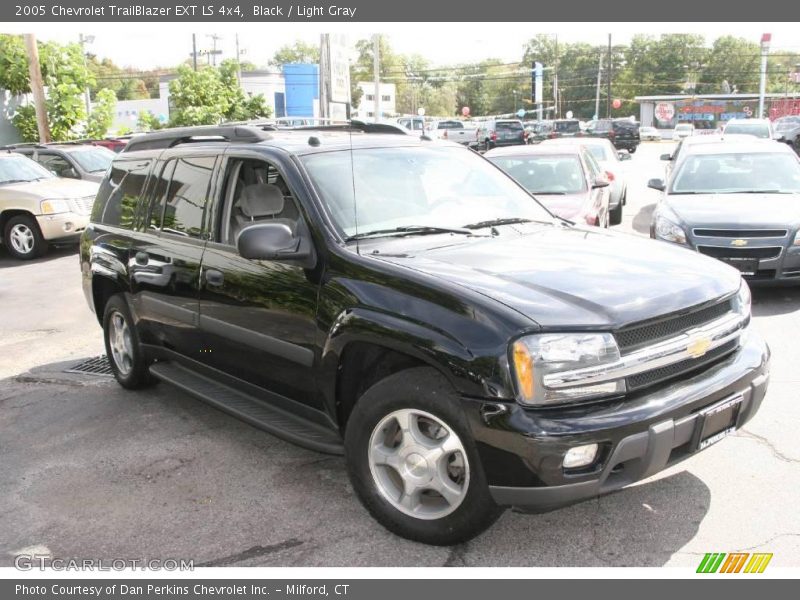 Black / Light Gray 2005 Chevrolet TrailBlazer EXT LS 4x4