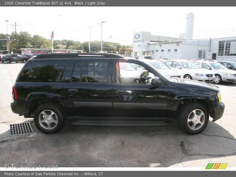 Black / Light Gray 2005 Chevrolet TrailBlazer EXT LS 4x4