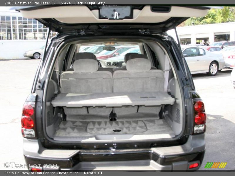 Black / Light Gray 2005 Chevrolet TrailBlazer EXT LS 4x4
