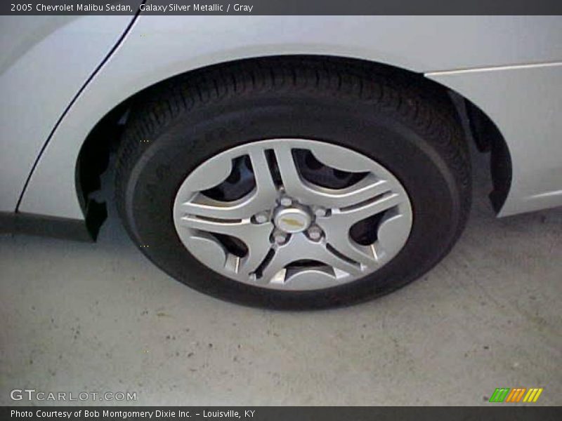 Galaxy Silver Metallic / Gray 2005 Chevrolet Malibu Sedan