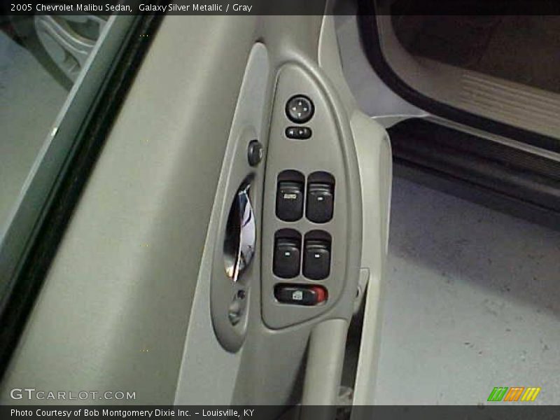Galaxy Silver Metallic / Gray 2005 Chevrolet Malibu Sedan