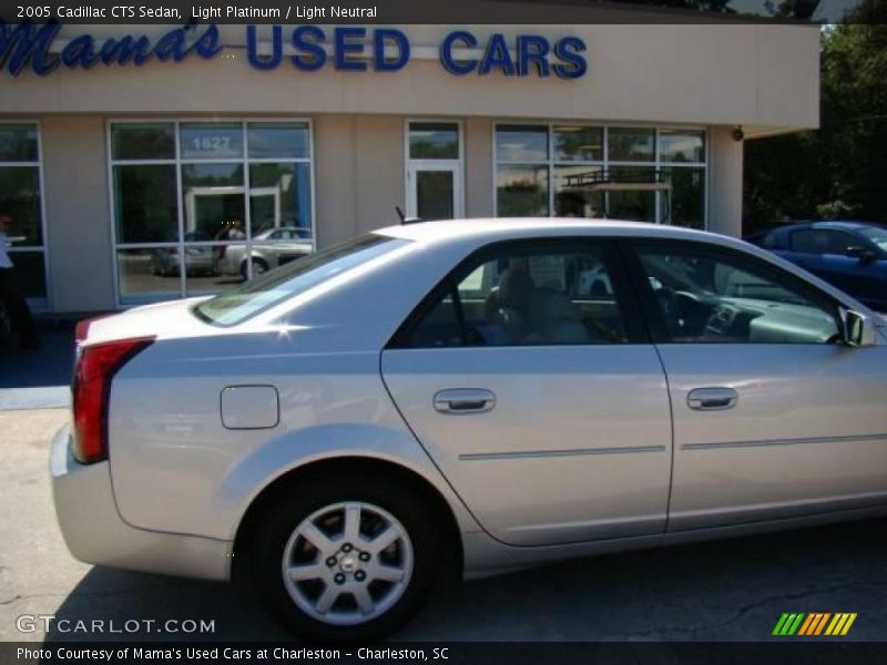 Light Platinum / Light Neutral 2005 Cadillac CTS Sedan