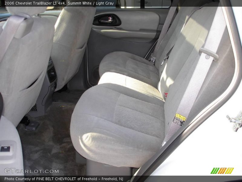 Summit White / Light Gray 2006 Chevrolet TrailBlazer LS 4x4