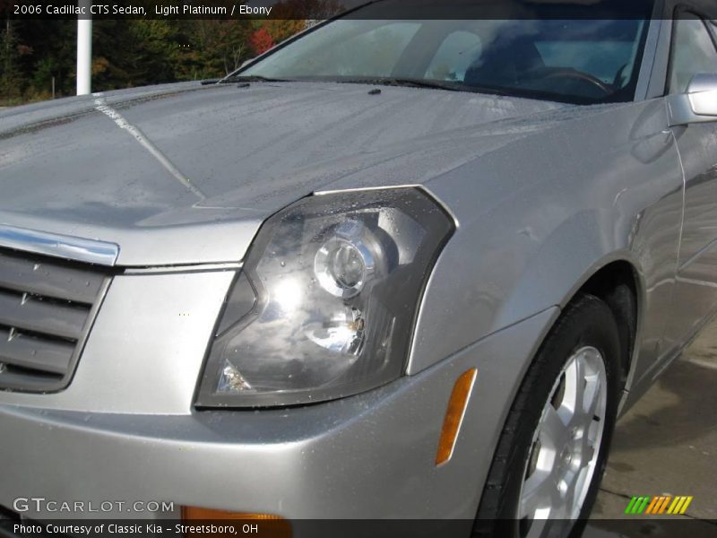 Light Platinum / Ebony 2006 Cadillac CTS Sedan