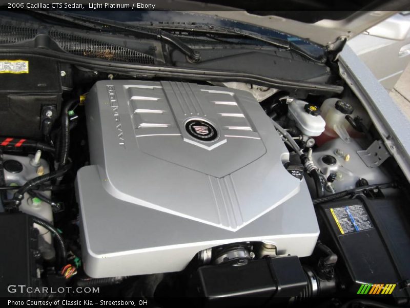 Light Platinum / Ebony 2006 Cadillac CTS Sedan