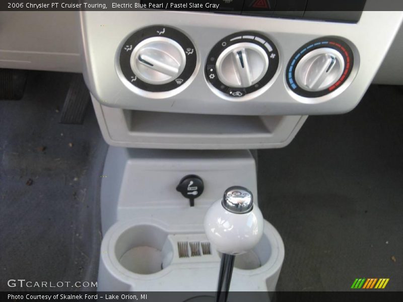 Electric Blue Pearl / Pastel Slate Gray 2006 Chrysler PT Cruiser Touring