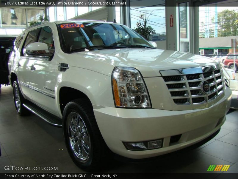 White Diamond / Cocoa/Light Cashmere 2007 Cadillac Escalade AWD
