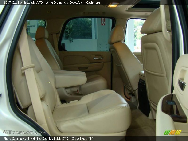 White Diamond / Cocoa/Light Cashmere 2007 Cadillac Escalade AWD