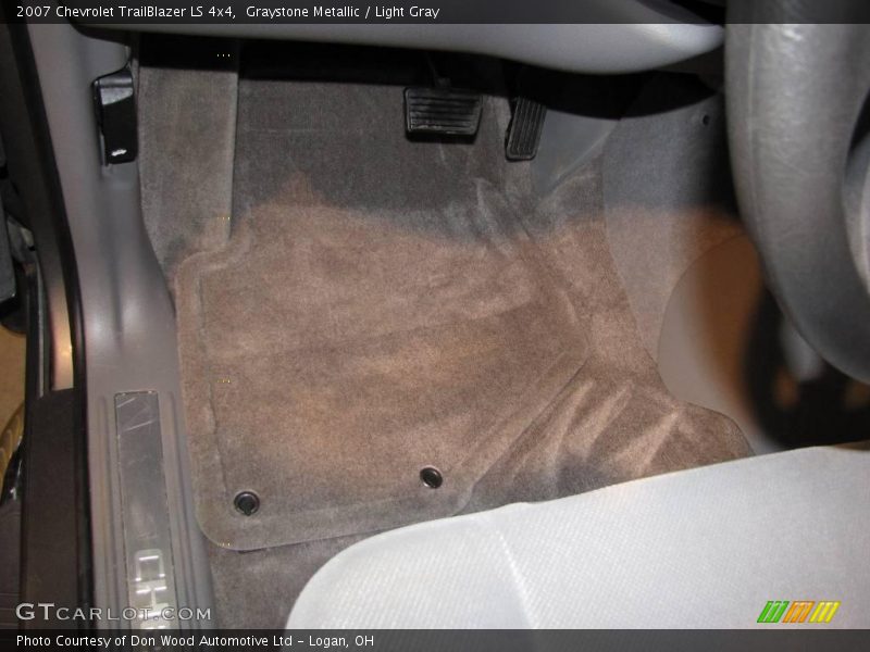 Graystone Metallic / Light Gray 2007 Chevrolet TrailBlazer LS 4x4