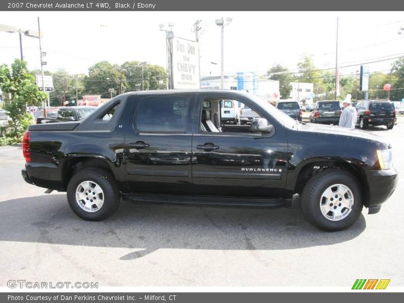 Black / Ebony 2007 Chevrolet Avalanche LT 4WD