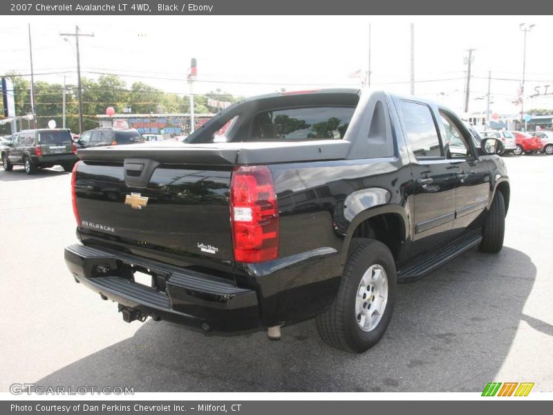 Black / Ebony 2007 Chevrolet Avalanche LT 4WD