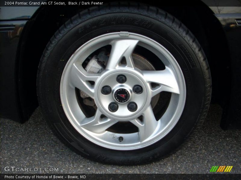 Black / Dark Pewter 2004 Pontiac Grand Am GT Sedan