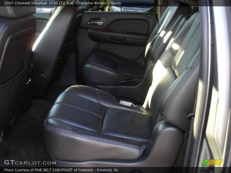 Graystone Metallic / Ebony 2007 Chevrolet Suburban 1500 LTZ 4x4