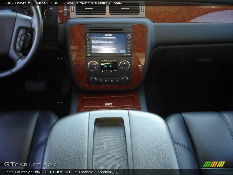 Graystone Metallic / Ebony 2007 Chevrolet Suburban 1500 LTZ 4x4