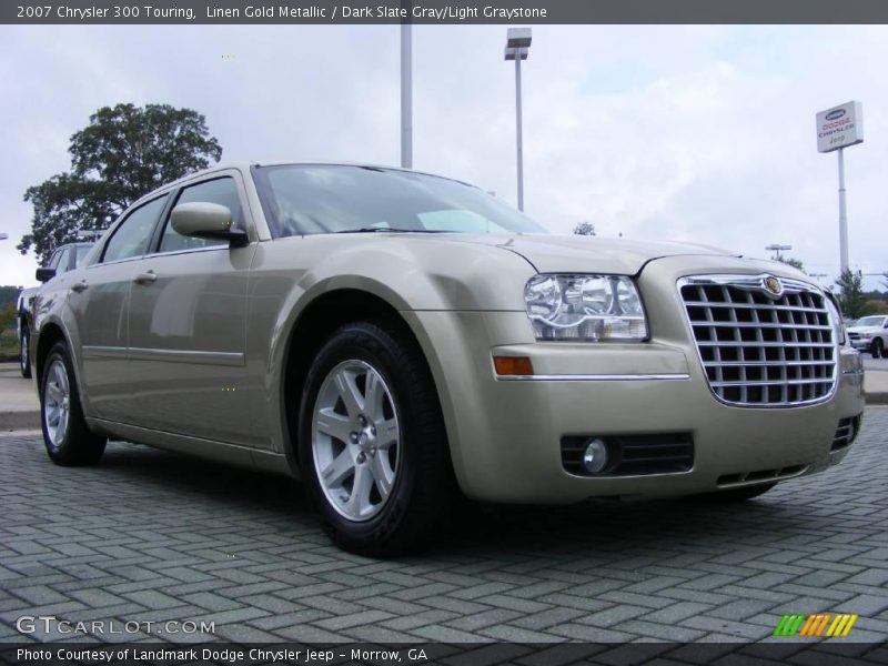 Linen Gold Metallic / Dark Slate Gray/Light Graystone 2007 Chrysler 300 Touring