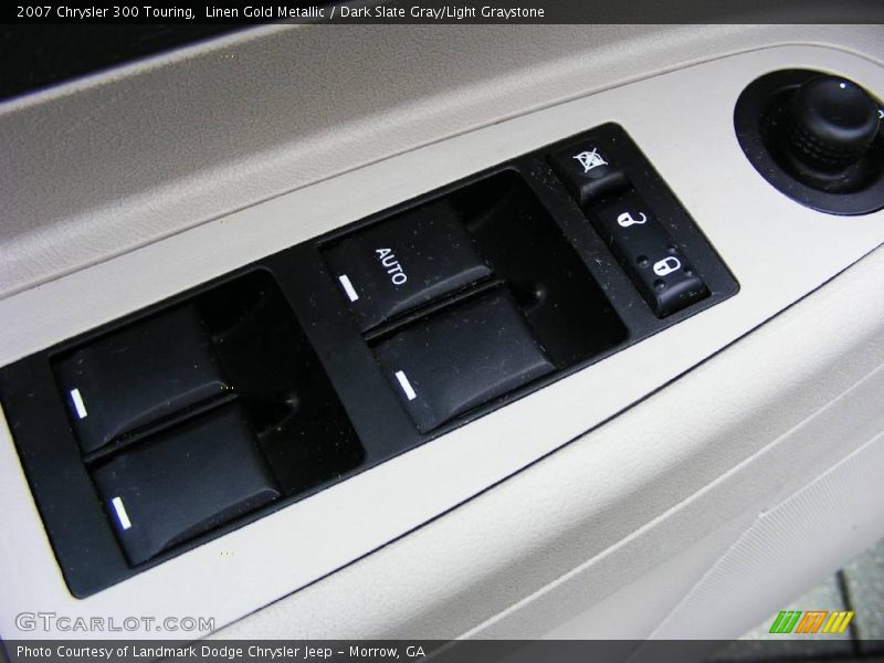 Linen Gold Metallic / Dark Slate Gray/Light Graystone 2007 Chrysler 300 Touring