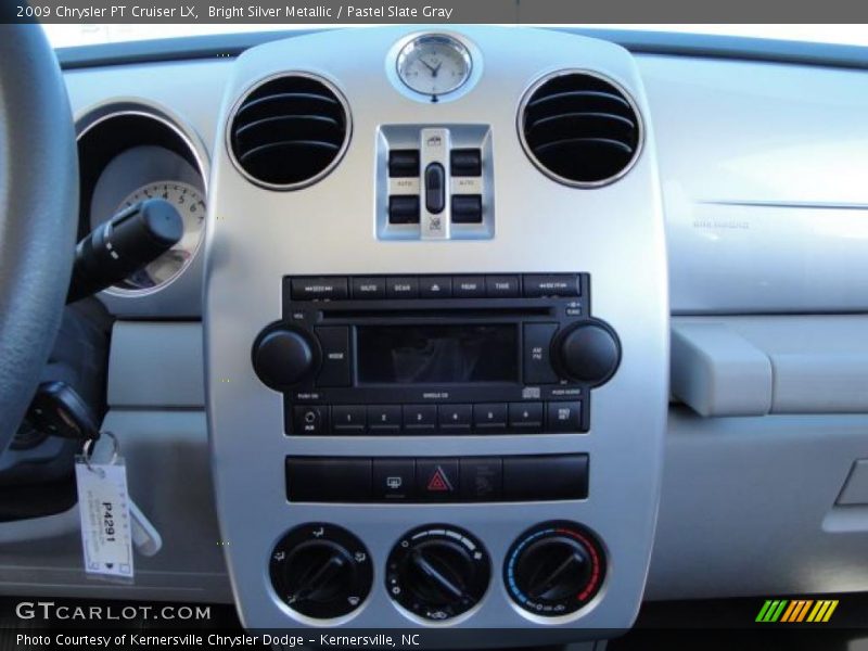 Bright Silver Metallic / Pastel Slate Gray 2009 Chrysler PT Cruiser LX
