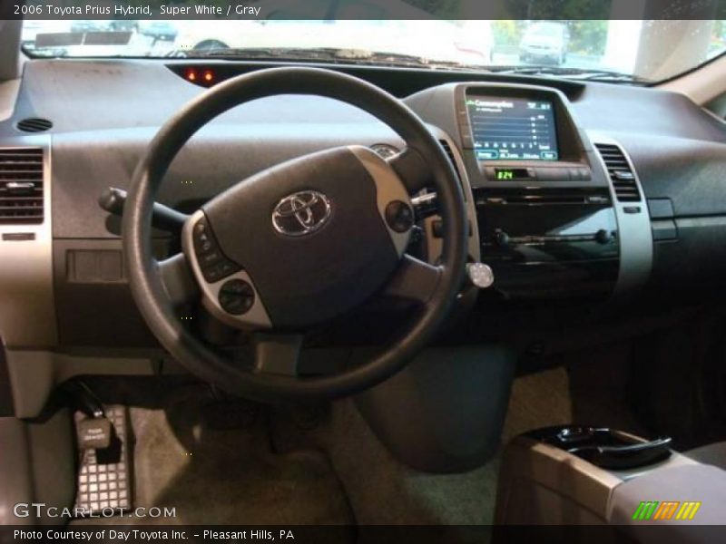 Super White / Gray 2006 Toyota Prius Hybrid