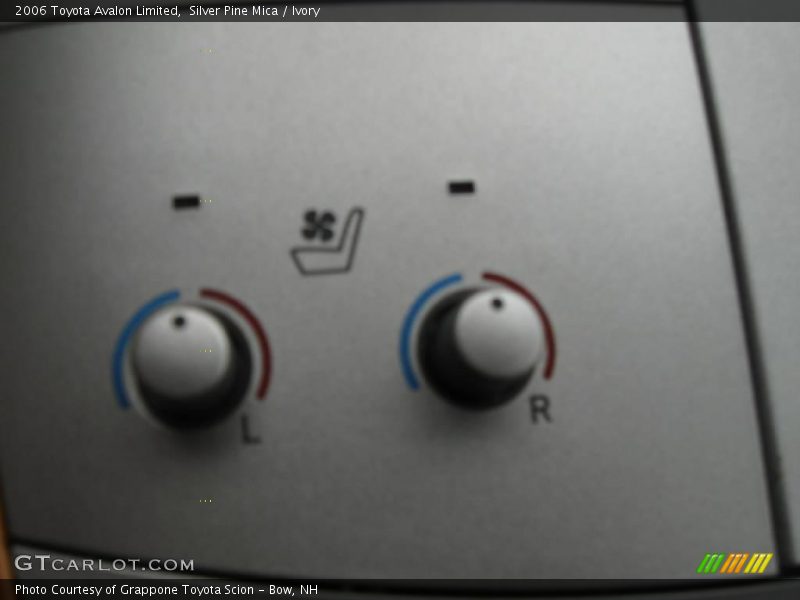 Silver Pine Mica / Ivory 2006 Toyota Avalon Limited