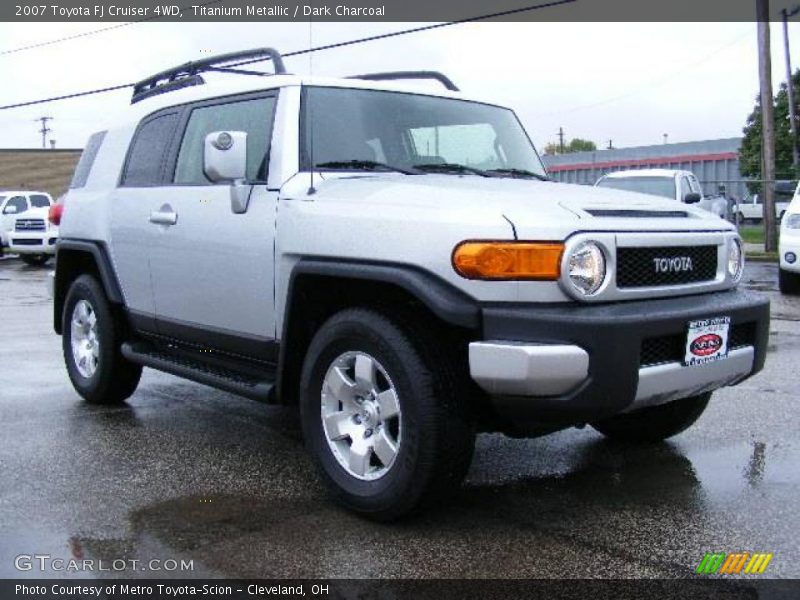 Titanium Metallic / Dark Charcoal 2007 Toyota FJ Cruiser 4WD