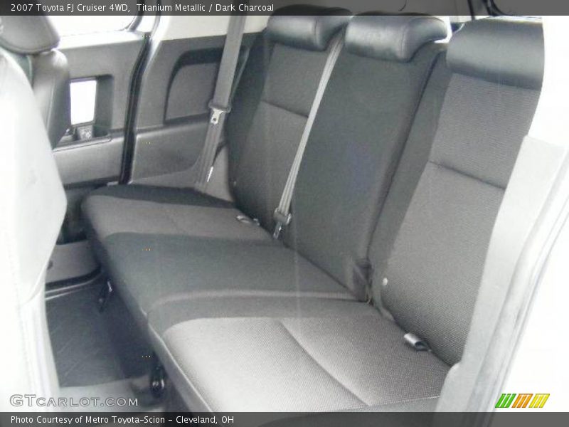 Titanium Metallic / Dark Charcoal 2007 Toyota FJ Cruiser 4WD