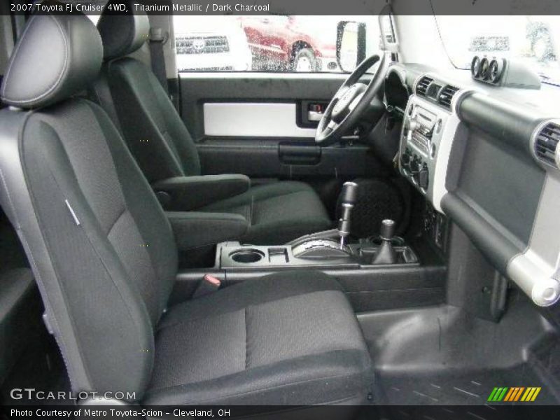 Titanium Metallic / Dark Charcoal 2007 Toyota FJ Cruiser 4WD