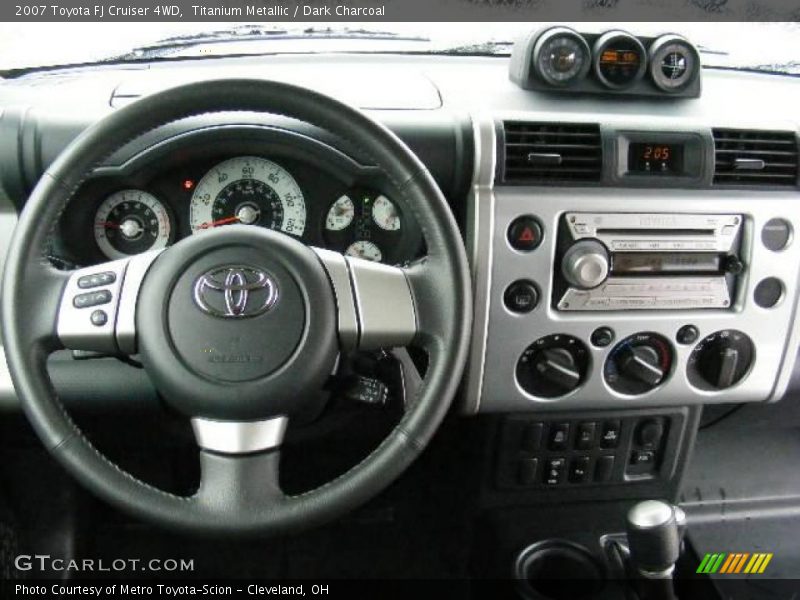 Titanium Metallic / Dark Charcoal 2007 Toyota FJ Cruiser 4WD