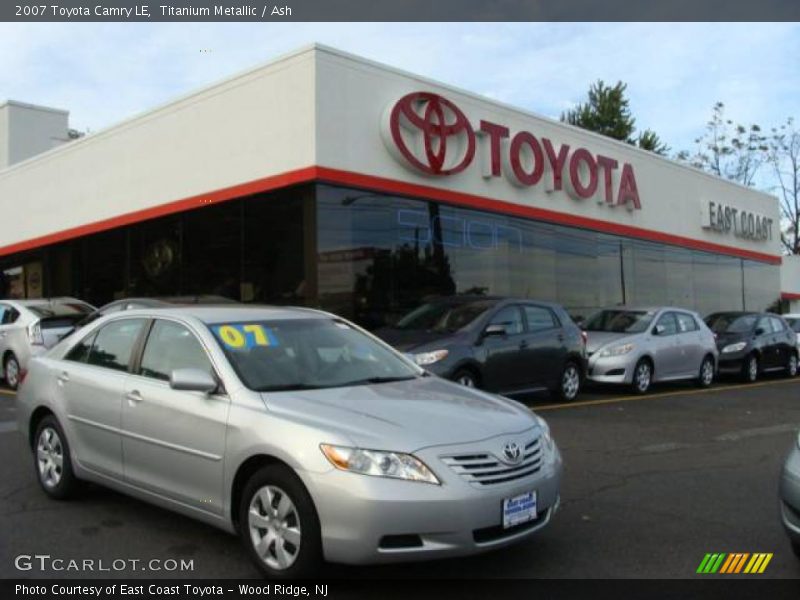 Titanium Metallic / Ash 2007 Toyota Camry LE