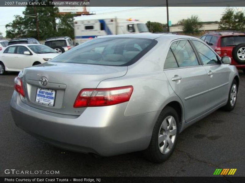Titanium Metallic / Ash 2007 Toyota Camry LE