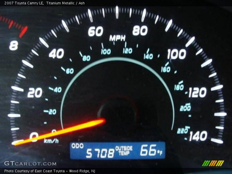 Titanium Metallic / Ash 2007 Toyota Camry LE