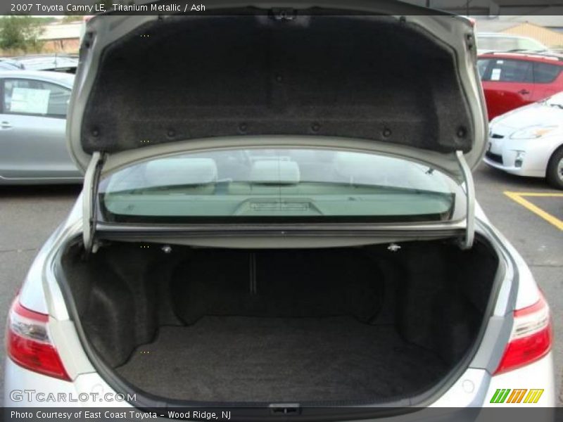 Titanium Metallic / Ash 2007 Toyota Camry LE