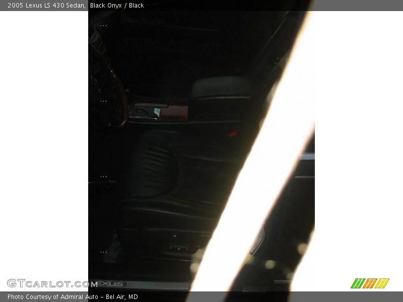 Black Onyx / Black 2005 Lexus LS 430 Sedan