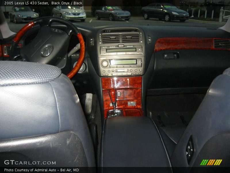 Black Onyx / Black 2005 Lexus LS 430 Sedan