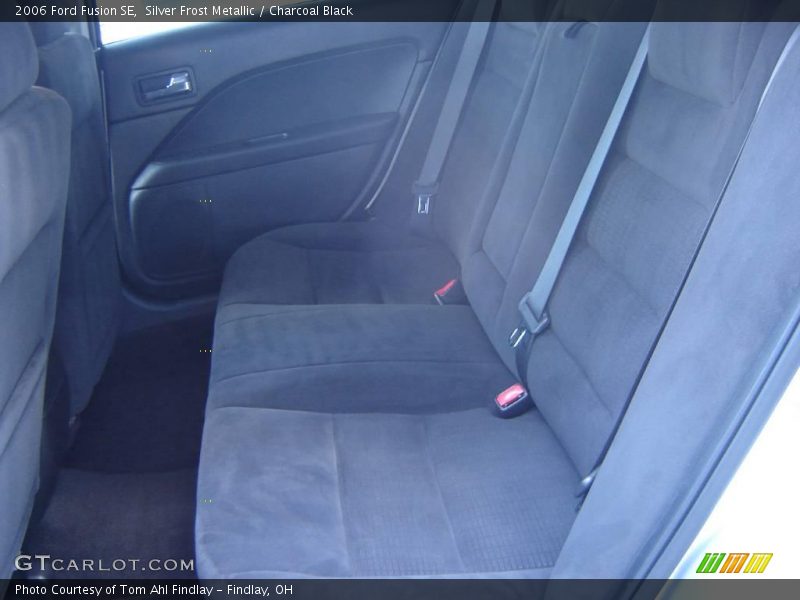 Silver Frost Metallic / Charcoal Black 2006 Ford Fusion SE
