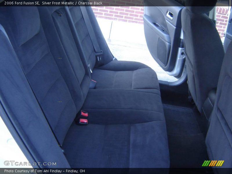 Silver Frost Metallic / Charcoal Black 2006 Ford Fusion SE