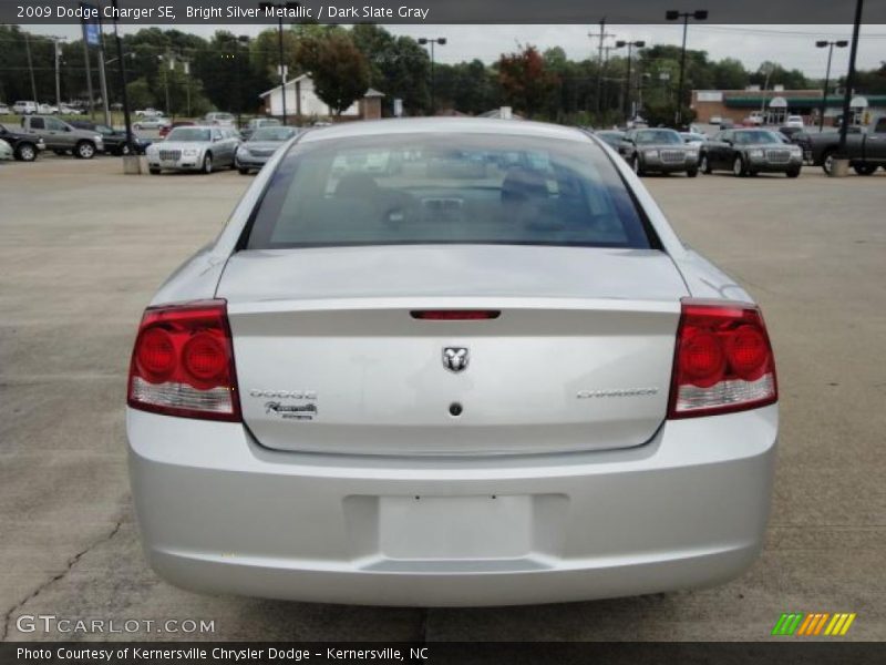 Bright Silver Metallic / Dark Slate Gray 2009 Dodge Charger SE