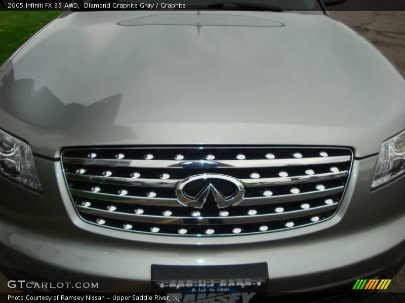 Diamond Graphite Gray / Graphite 2005 Infiniti FX 35 AWD