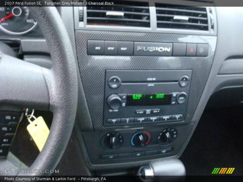 Tungsten Grey Metallic / Charcoal Black 2007 Ford Fusion SE