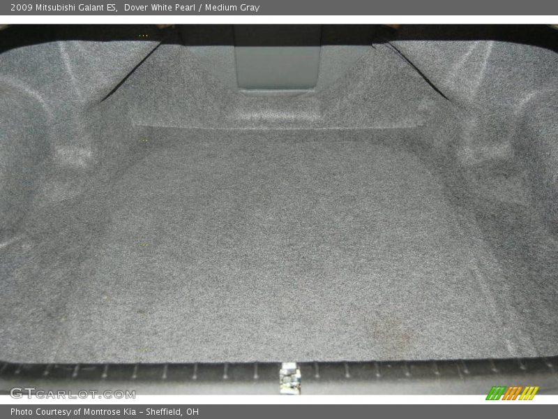 Dover White Pearl / Medium Gray 2009 Mitsubishi Galant ES