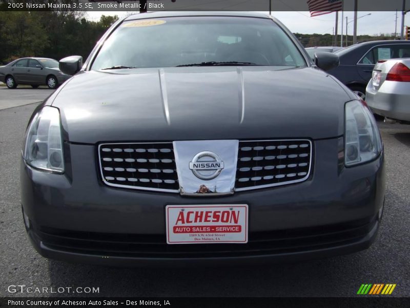 Smoke Metallic / Black 2005 Nissan Maxima 3.5 SE