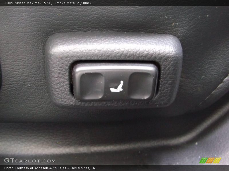 Smoke Metallic / Black 2005 Nissan Maxima 3.5 SE