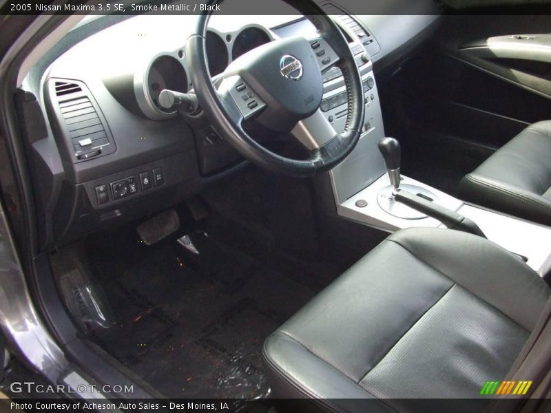 Smoke Metallic / Black 2005 Nissan Maxima 3.5 SE