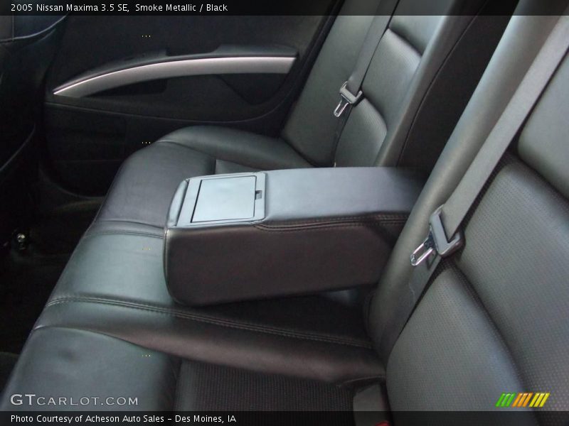 Smoke Metallic / Black 2005 Nissan Maxima 3.5 SE