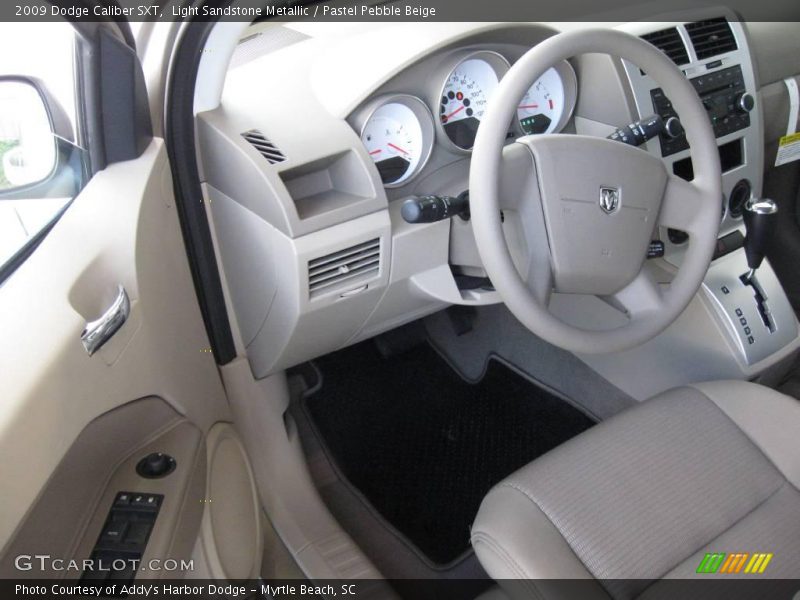 Light Sandstone Metallic / Pastel Pebble Beige 2009 Dodge Caliber SXT