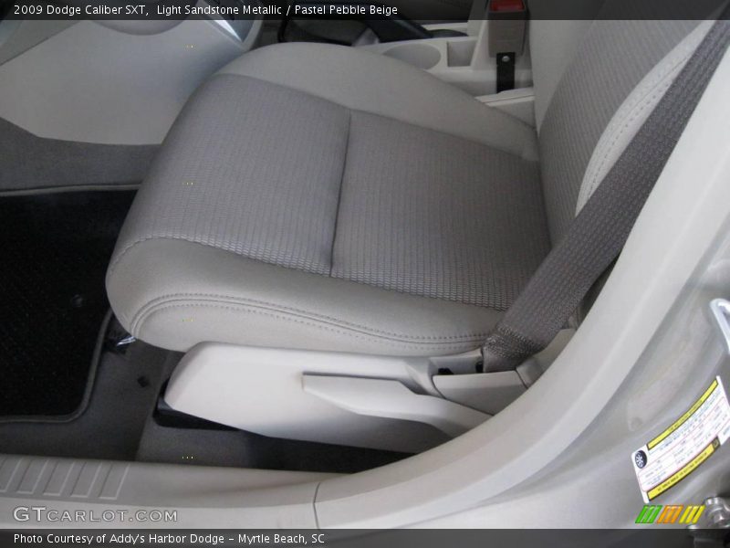 Light Sandstone Metallic / Pastel Pebble Beige 2009 Dodge Caliber SXT